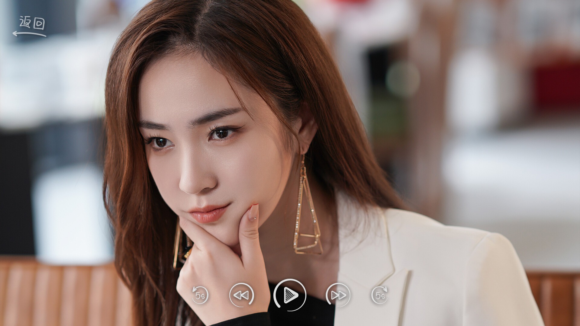 你好!我们还有场恋爱没谈
